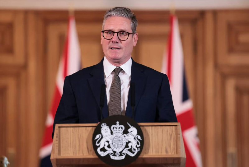 JUST IN: 🇬🇧 UK is experiencing a record-breaking outflow of wealthy individuals, with an estimated 16,500 high-net-worth individuals leaving in 2025.@WatcherGuruJUST IN: 🇬🇧 UK is experiencing a record-breaking outflow of wealthy individuals, with an estimated 16,500 high-net-worth individuals leaving in 2025.@WatcherGuru