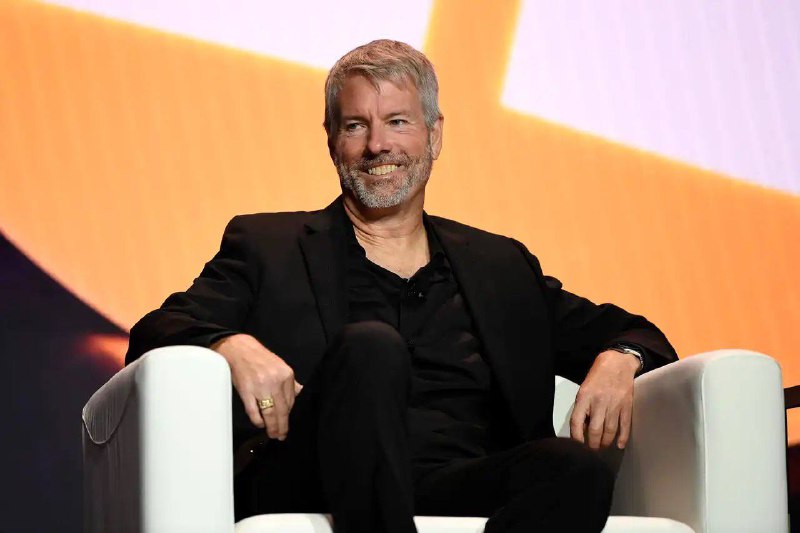 Michael Saylor's Microstrategy now owns over 2% of the entire Bitcoin supply.@WatcherGuruMichael Saylor's Microstrategy now owns over 2% of the entire Bitcoin supply.@WatcherGuru