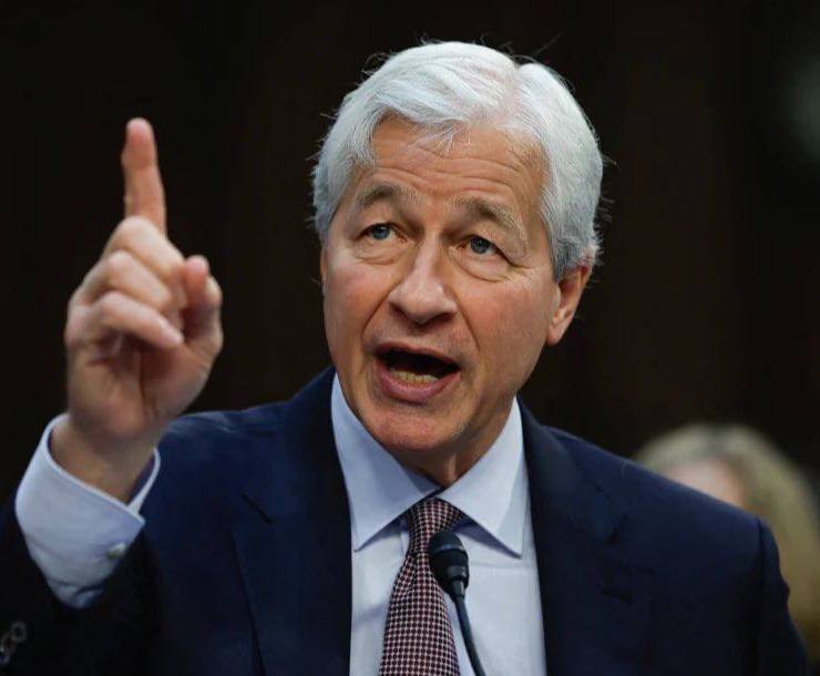 JUST IN: 🇺🇸 Donald Trump's considering JPMorgan CEO Jamie Dimon as Treasury Secretary and says he's 