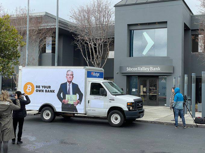 Bitcoin ad on display in front of Silicon Valley Bank HQ.