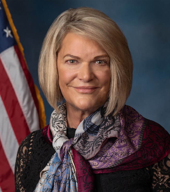 JUST IN: 🇺🇸 Senator Lummis calls for Congress to pass crypto market structure legislation.