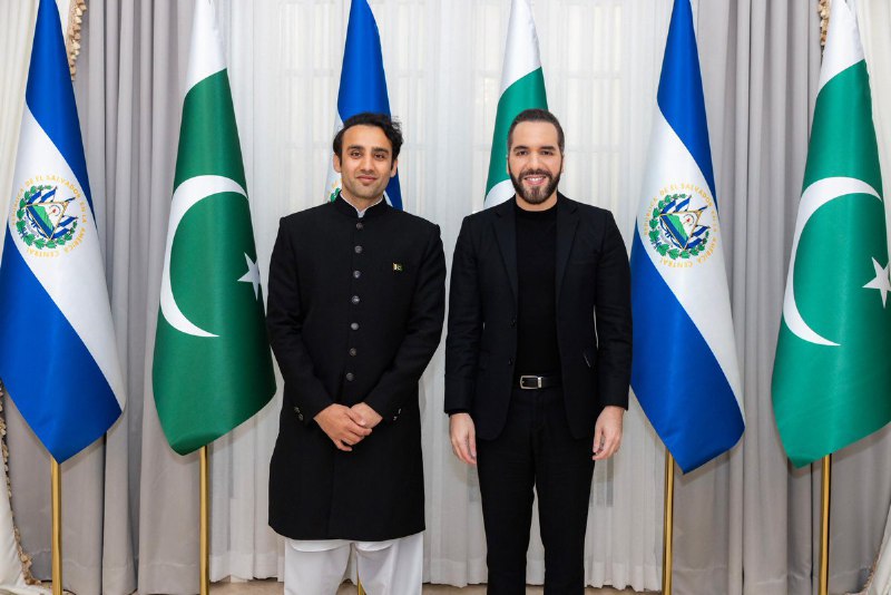 JUST IN: 🇸🇻🇵🇰 El Salvador President Nayib Bukele meets with Pakistan's Minister of Crypto.@WatcherGuru