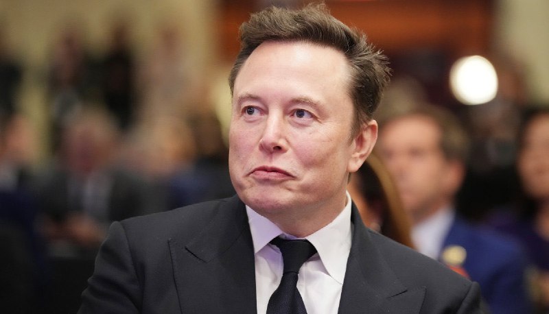 JUST IN: Elon Musk says he's back to 