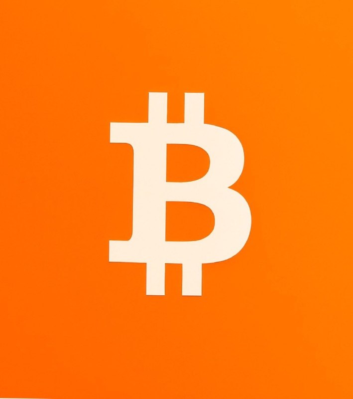JUST IN: Bitcoin surges to $84,000@WatcherGuruJUST IN: Bitcoin surges to $84,000@WatcherGuru