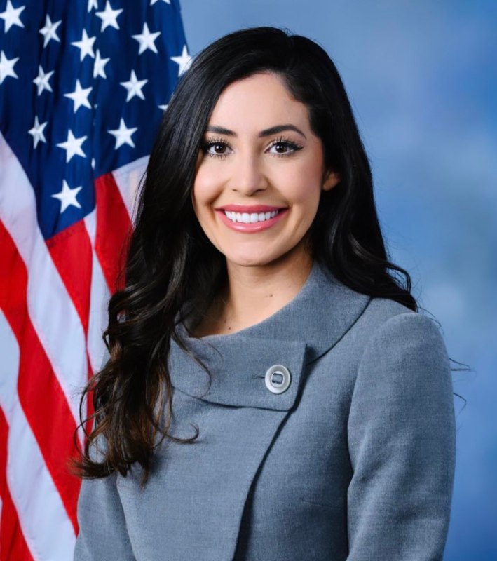 JUST IN: 🇺🇸 Congresswoman Anna Paulina Luna files criminal referral against Federal Reserve Chair Jerome Powell with the DOJ.📰 Full Story@WatcherGuruJUST IN: 🇺🇸 Congresswoman Anna Paulina Luna files criminal referral against Federal Reserve Chair Jerome Powell with the DOJ.📰 Full Story@WatcherGuru