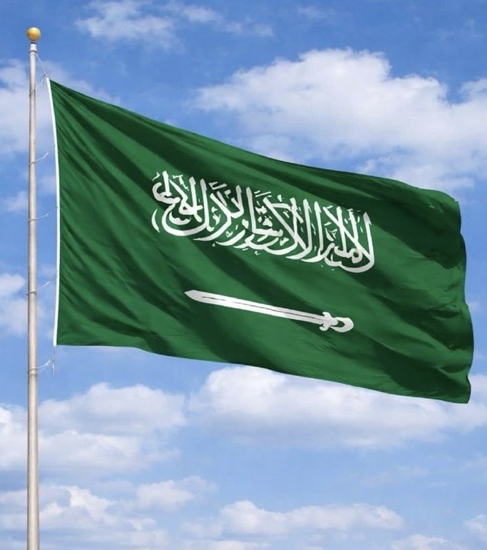 JUST IN: 🇸🇦🇾🇪 Saudi Aramco shuts down its 400,000-bpd Jazan oil refinery after Houthi attack.@WatcherGuruJUST IN: 🇸🇦🇾🇪 Saudi Aramco shuts down its 400,000-bpd Jazan oil refinery after Houthi attack.@WatcherGuru