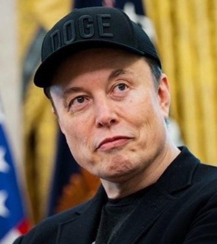 JUST IN: Elon Musk says Tesla's Optimus robot and Grok will provide 