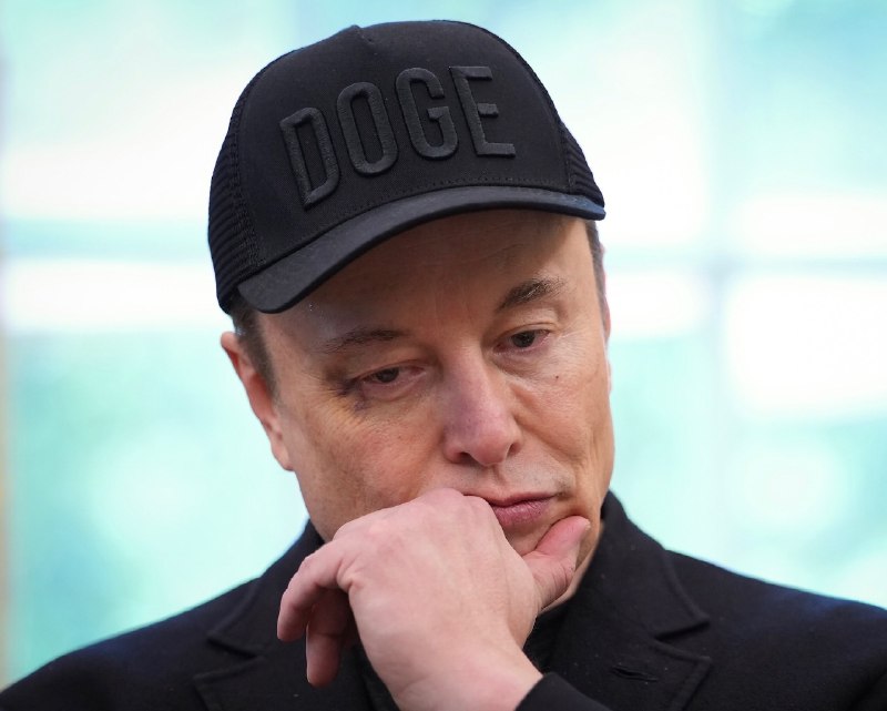 JUST IN: 🇺🇸 Elon Musk says there are 