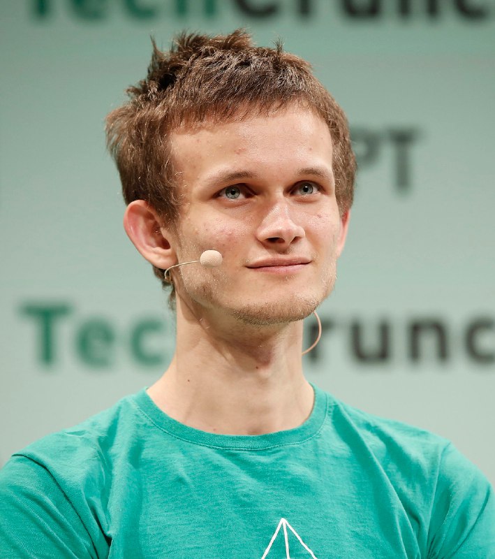 JUST IN: Ethereum Founder Vitalik Buterin sold 2,972 ETH for $6.69 million over the past 3 days.@WatcherGuruJUST IN: Ethereum Founder Vitalik Buterin sold 2,972 ETH for $6.69 million over the past 3 days.@WatcherGuru
