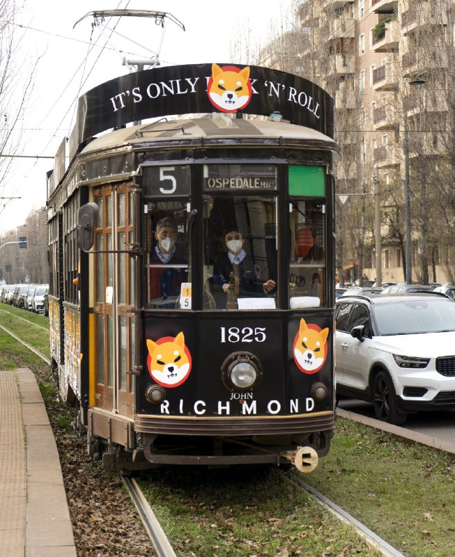 JUST IN: Shiba Inu is on full display in Milan, Italy 🇮🇹 @WatcherGuru
