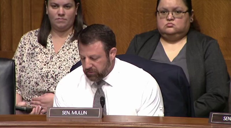JUST IN: 🇺🇸 Fight almost breaks out during a US Senate hearing.@WatcherGuru
