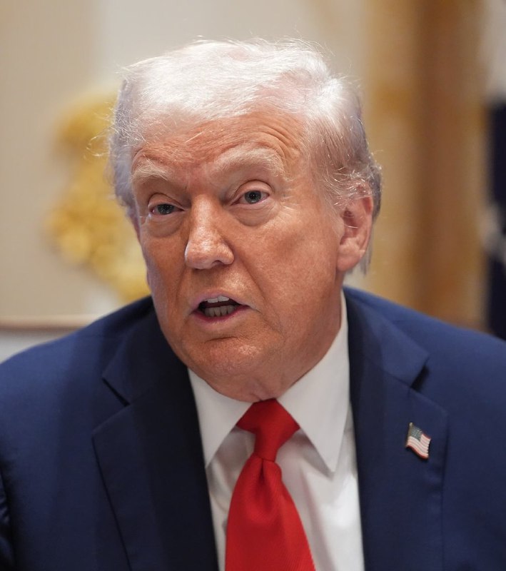 JUST IN: 🇨🇳🇺🇸 China says it will stand firm against US tariffs. 