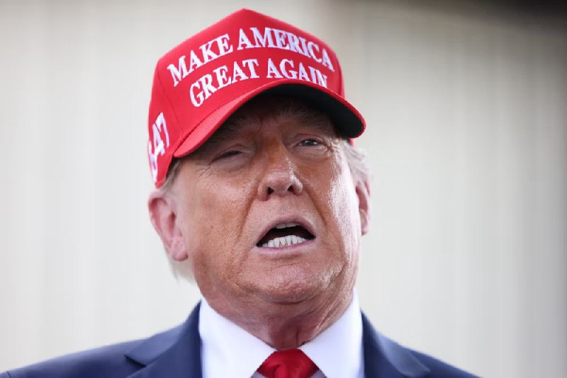 JUST IN: 🇺🇸🇮🇳 President Trump signs executive order imposing an additional 25% tariff on India for buying sanctioned Russian oil.@WatcherGuruJUST IN: 🇺🇸🇮🇳 President Trump signs executive order imposing an additional 25% tariff on India for buying sanctioned Russian oil.@WatcherGuru