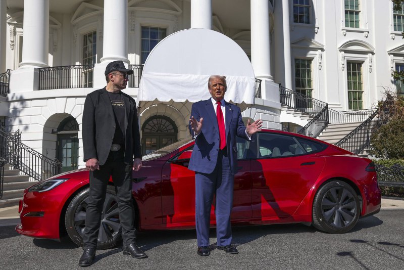 JUST IN: 🇺🇸 President Trump considers getting rid of his Tesla.@WatcherGuru