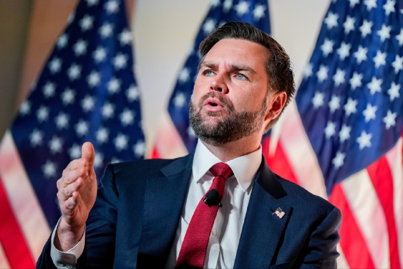 JUST IN: 🇺🇸 Vice President JD Vance accuses major US companies of fraud and abusing H-1B visas to replace American workers with cheap foreign labor.@WatcherGuru